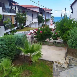 https://porto-studios-pefkohori.hotelschalkidiki.net