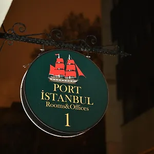 Port Hotel